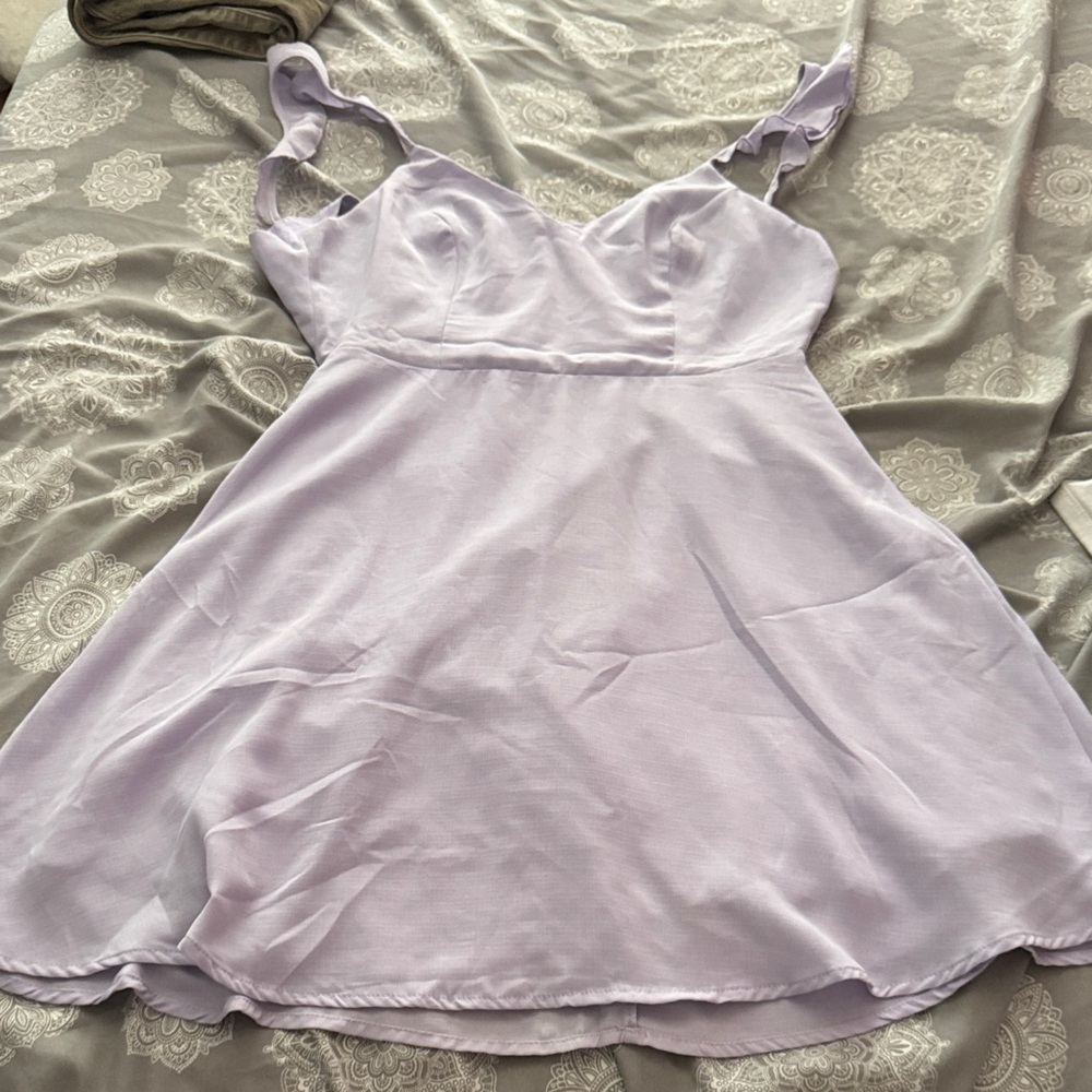 Chic Lavender Backless Dress